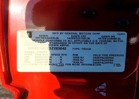 2003 Chevrolet Silverado C1500 из США, поврежденный, VIN 1GCEC14XX3Z283842